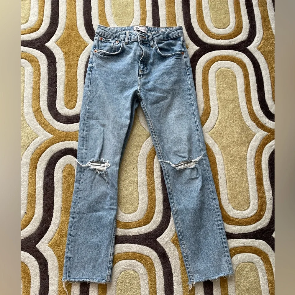 Zara jeans - Picture 2 of 3